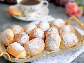 Булочки с творожным кремом 